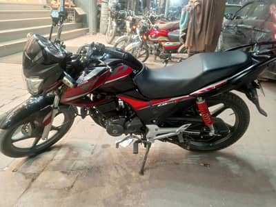 Honda CB 150F 2018 Black – Neat & Clean – Excellent Condition