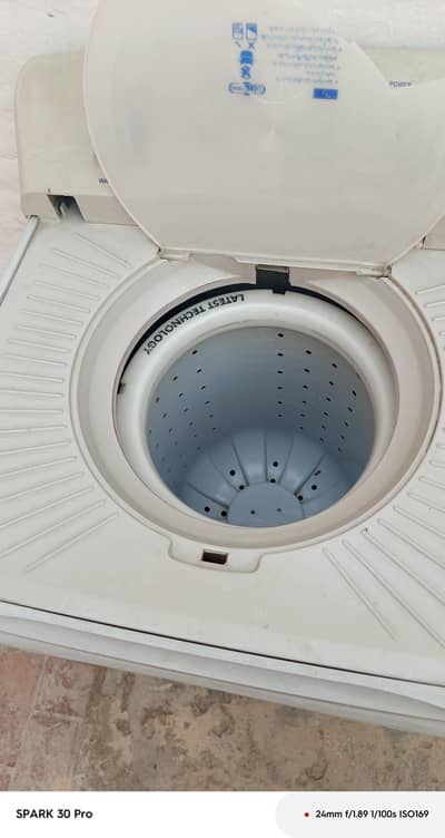 واشنگ مشین + اسپنر برائے فروخت! 