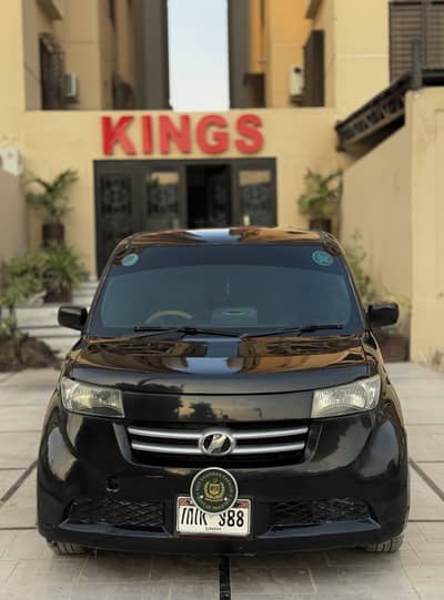 Toyota Bb 2008/12 full option in mint condition