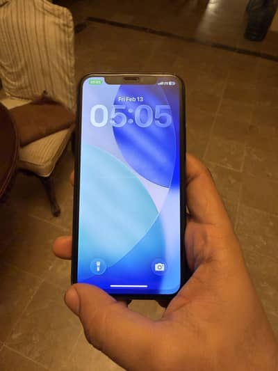 Iphone 11 pro 256gb pta approved. Bh 83%