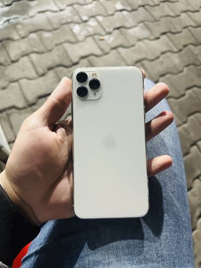 iPhone 11proMax (256gb) PTA Approved