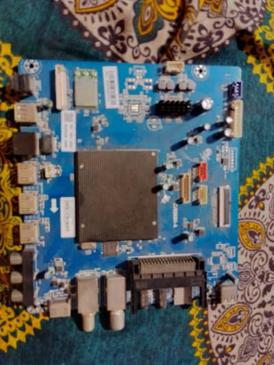 hAier 50 inch led 4k board