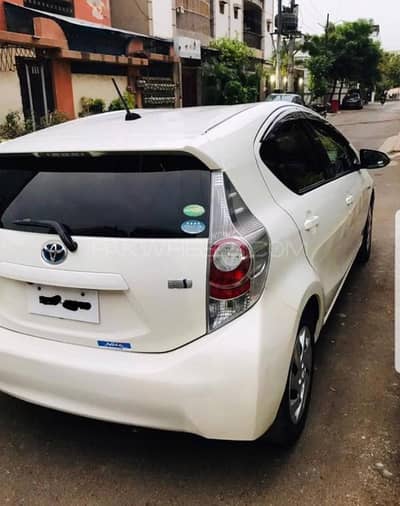 Toyota Aqua G Soft leather 14/18 Just like a new car