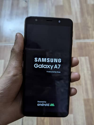 Samsung a7 4+128 with box