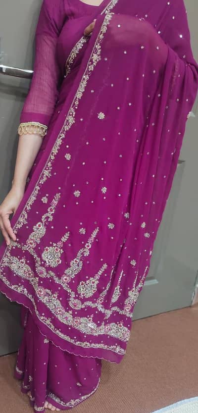 Elegant magneta purple saree(used only once for few hours)