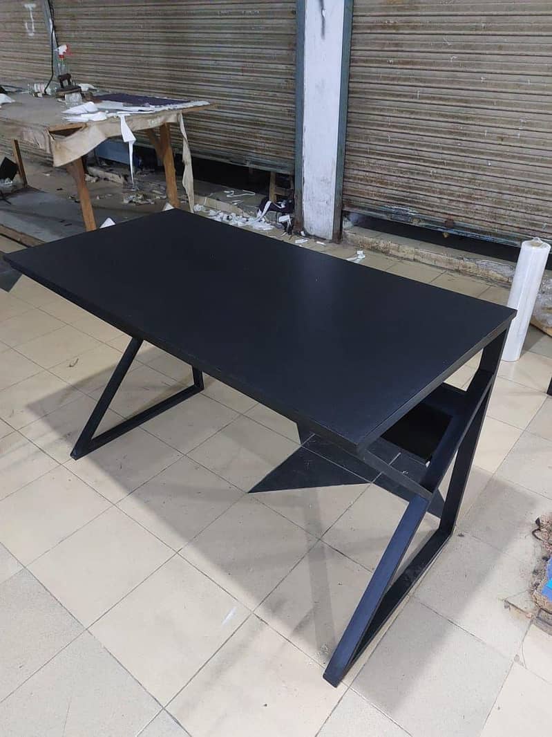 Computer Table/Office Table/Workstations/Conference Tables 5