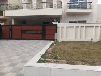 I-8 Brand New Ground Portion For Rent.