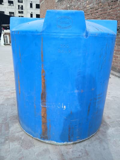 Dura Water Tank 300 gallon for sale
