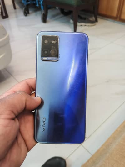 vivo y21 4gb/64gb 10/9 condition (03264385565)