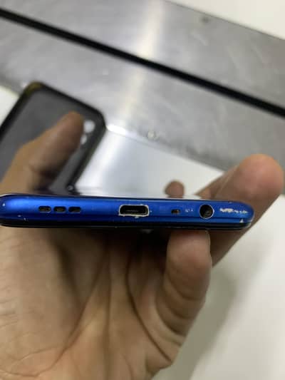 Oppo f16e 4-64 box available