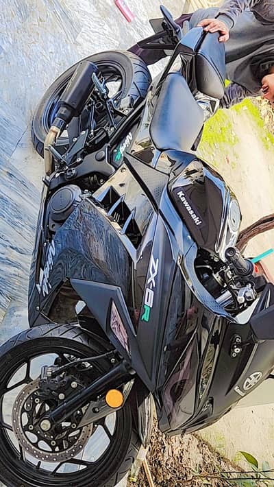 Chinese bike for sale ninja zx6R replica  400cc