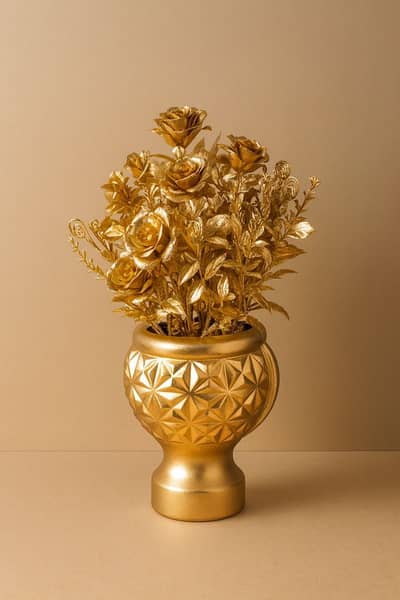 Luxury Golden Decorative Flower Vase with Artificial Flowers
