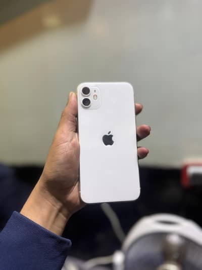 iphone 11 white