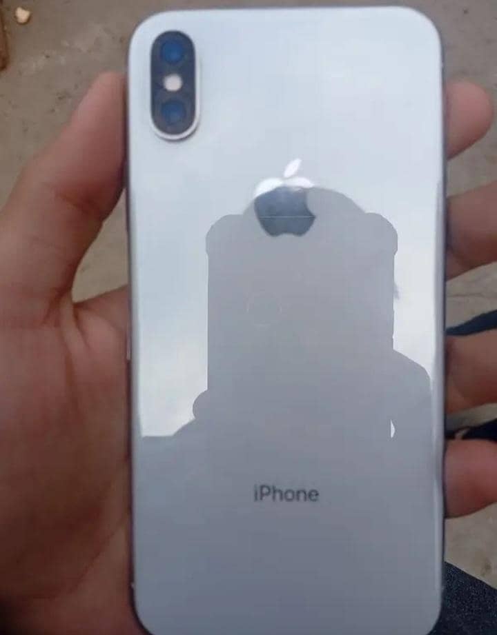 iphone x only front camera issue 1