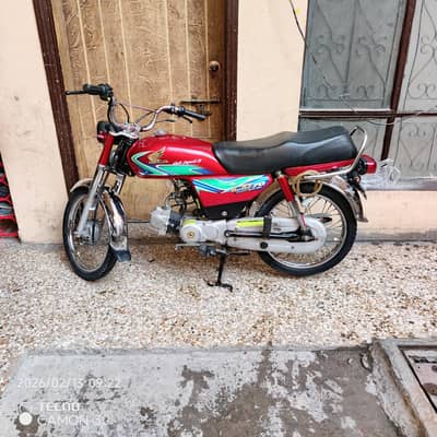 Honda CD 70 100 percent condition.