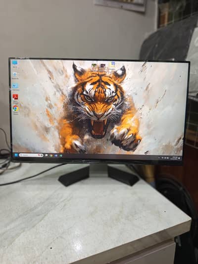 Dell 24" Borderless USB-C Hub LED Monitor | Fresh UAE Import