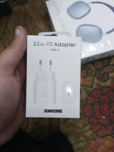 25 w. . PD adapter USB_C