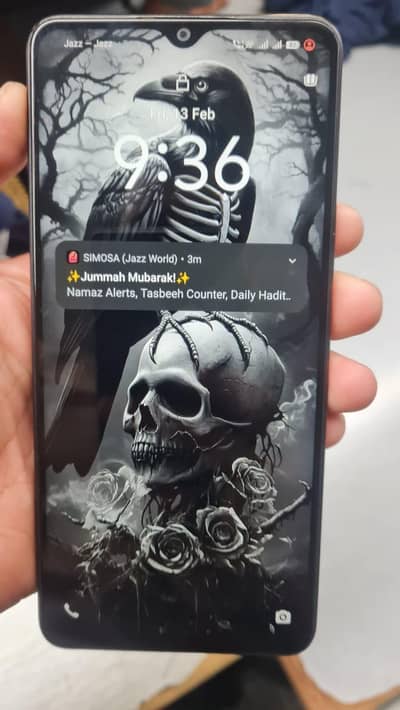 8/128 no open no falt with box charger all okay 10 by 10 snapdragon680