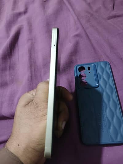 realme c75. . *8**128