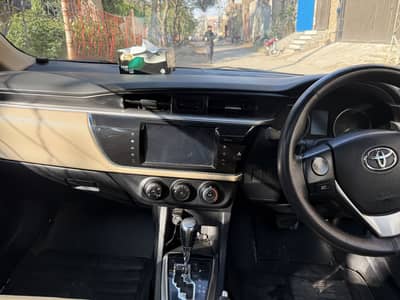 Toyota Altis Grande 2015 - 43 Lack