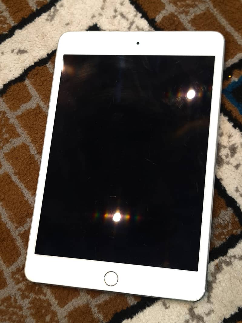 ipad mini 4 0