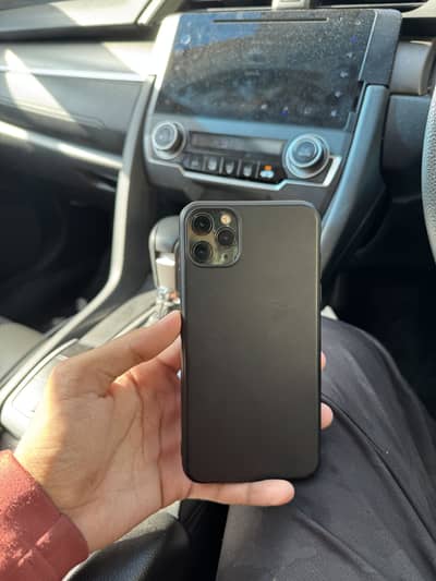 iPhone 11pro Max 256gb PTA Approved
