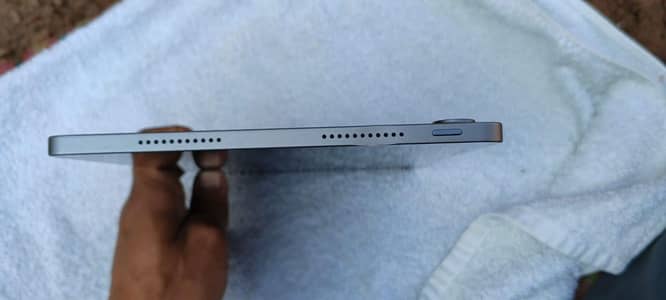 Huawei mate padeSE 11