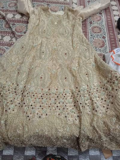 Bridal dress good condition barat ke liye  03127920798