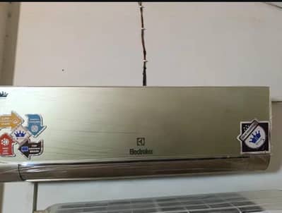 Electrolux 1.5 ton inverter Ac totally genuine
