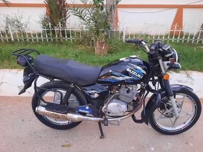 SUZUKI GS 150 SE 2019