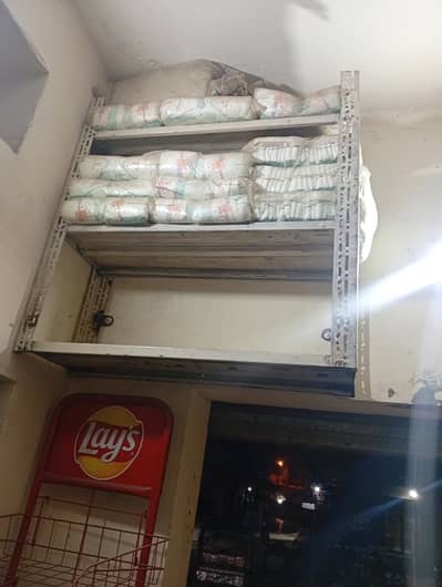 Racks//Shelves//Racks For Sale//Shelves for Sale/counter