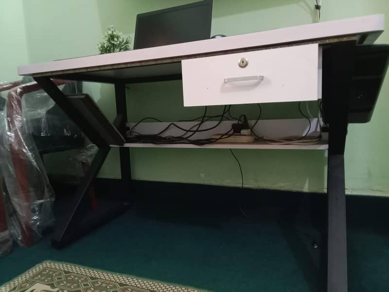 computer table&chair 5