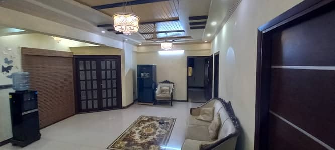 Buy A Prime Location Flat Of 800 Square Feet In Saddar