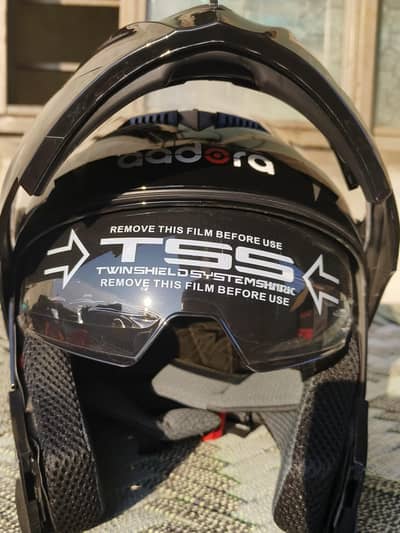 Adora Helmet Balck & Grey Colour 10/10 Condition