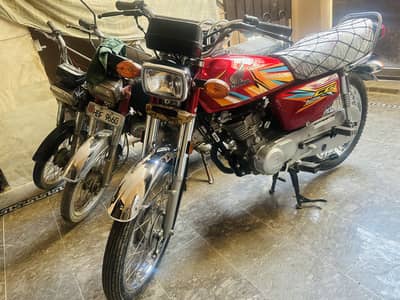 Urgent sale minor scratches 03258211690