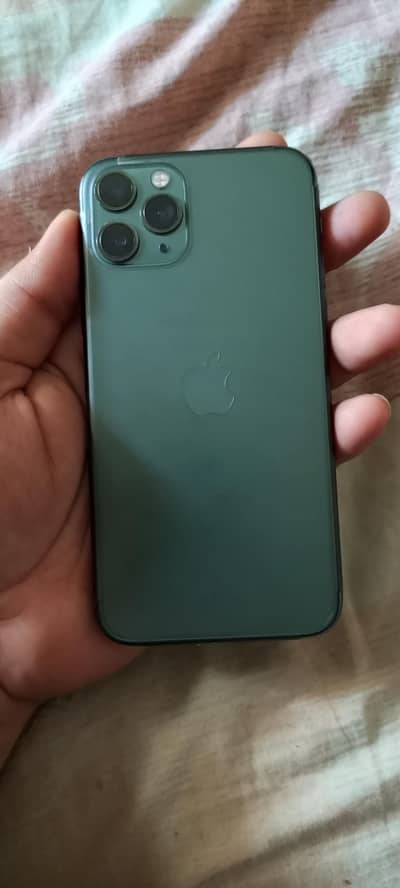 iphone 11 pro (read ad)