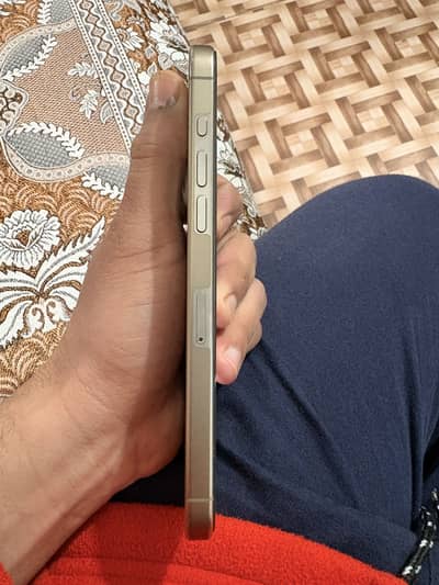 Iphone 15 pro max factory unlock