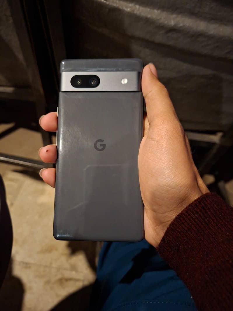 Google Pixel 7A 0