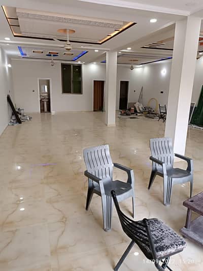 6 Marla Commercial Ground Floor Hall For Rent For Car Showroom | Ceremic Coating | WareHouse etc