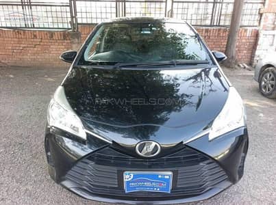 Toyota Vitz 1.0 F Safety Edition III