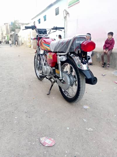 Atlas Honda zero unregistered ha total 40 km chale 03452620317