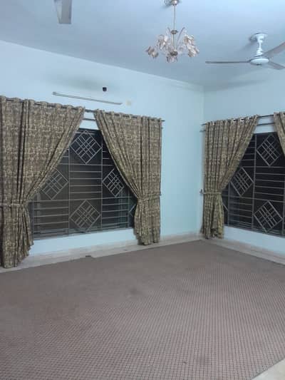 HOUSE FOR RENT! | LOWER PORTION | GAS METER | ELECTRIC METER | BEAUTIFUL LOCATION | PAKISTAN TOWN | ISLAMABAD