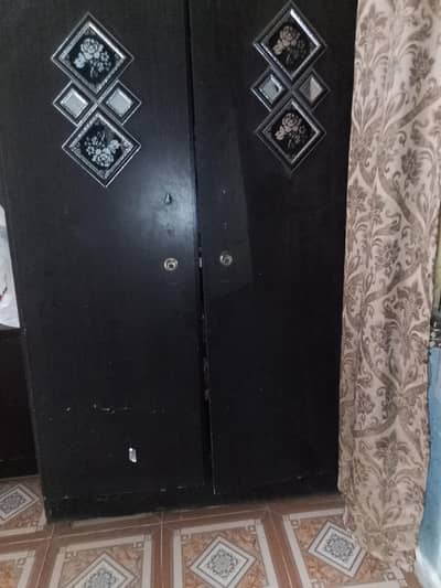 ALMARI FOR SELL