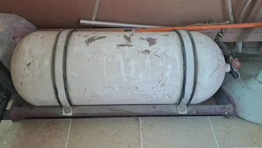 CNG COMPLETE KIT WITH STAND . .