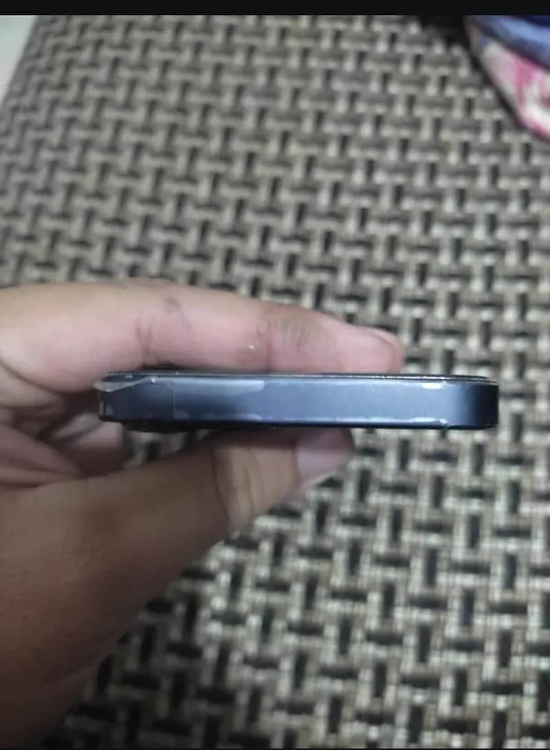 iphone 12 mini 5