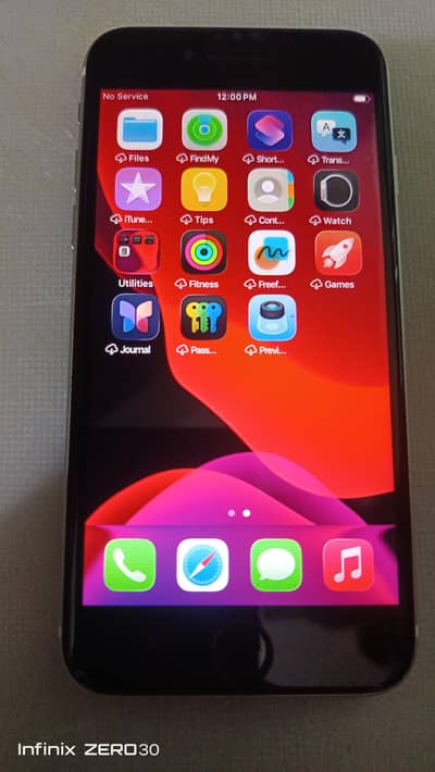 I phone se 128 GB 10/10 with out box 25k fanil