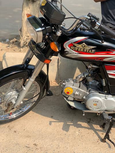 Super star 25 like new