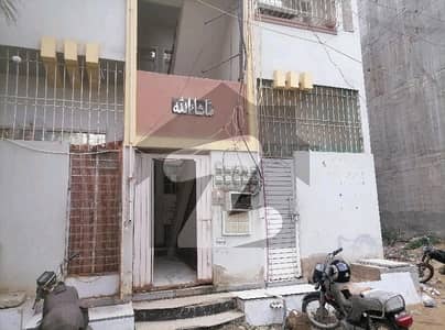 Near To Mosque 45 Square Yards Spacious Flat Is Available In Allahwala Town For Sale