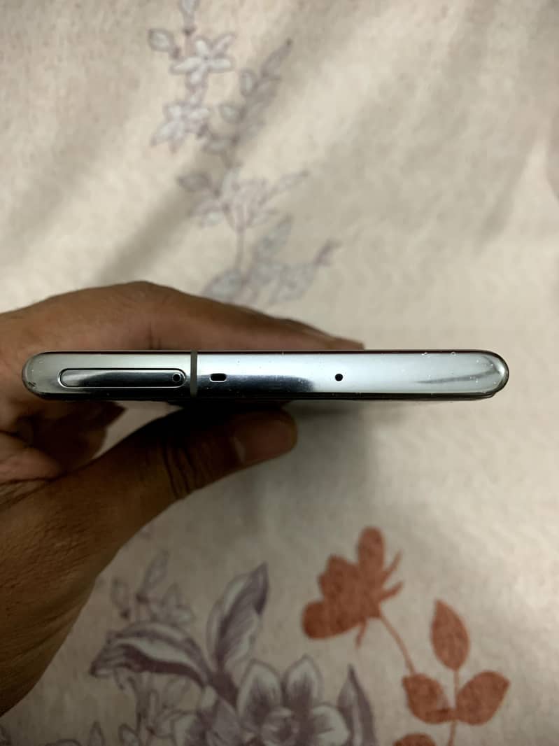 SAMSUNG NOTE 10 PLUS 1