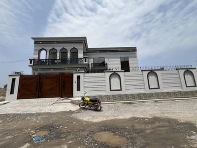 12 Marla Fresh House For Sale